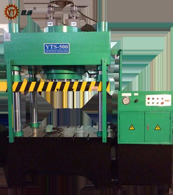 液壓機和小汽車哪個好開